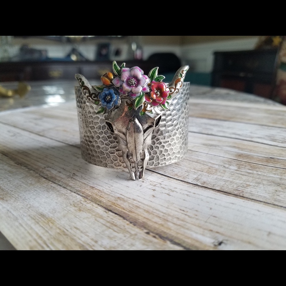 ⚓️SALE⚓️ Boho steer head skull cuff - Picture 5 of 7